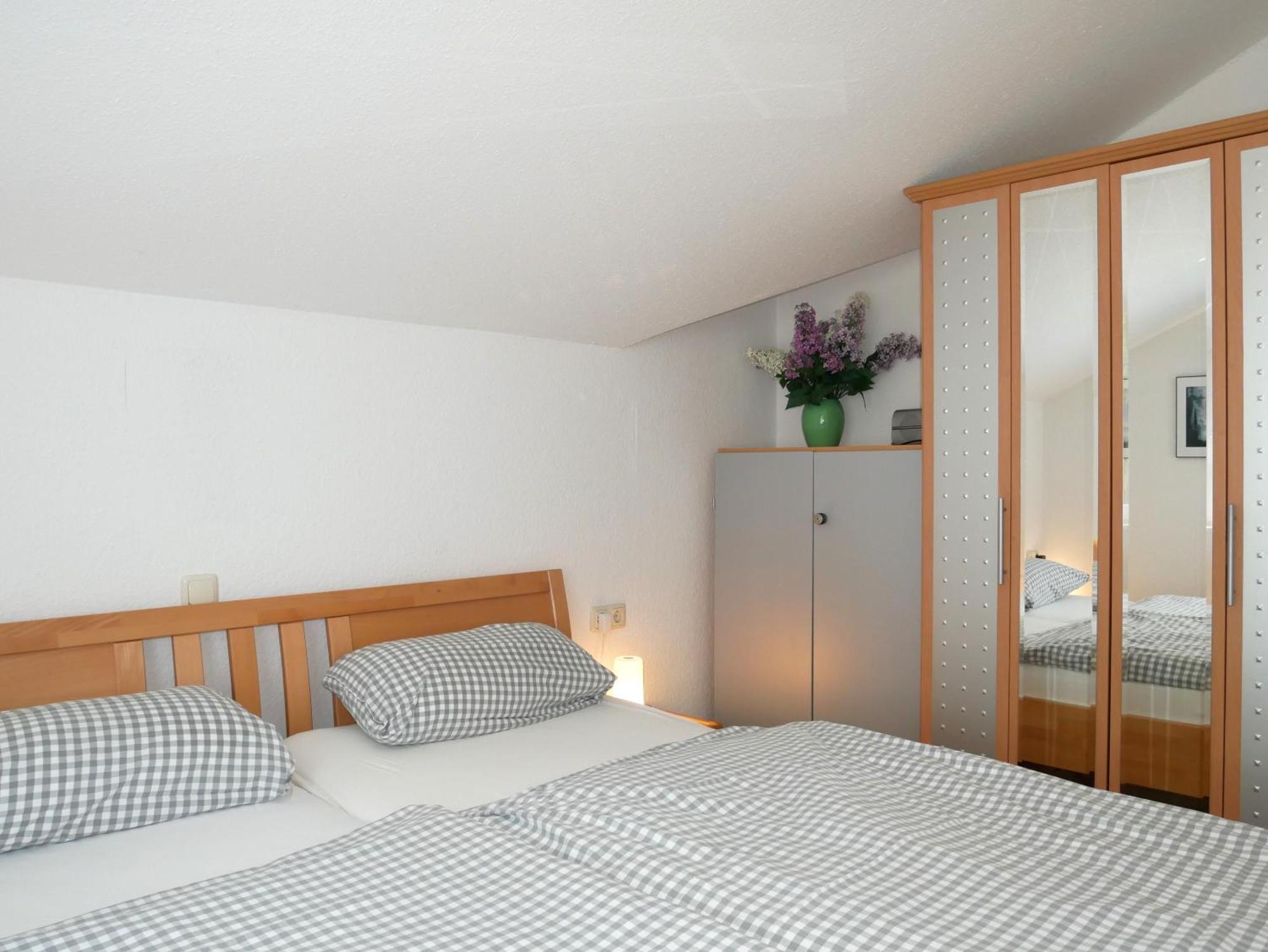 Haus Oie Idyll Mit Balkon 10 Minuten Zum Strand ซินโนวิทซ์ ภายนอก รูปภาพ